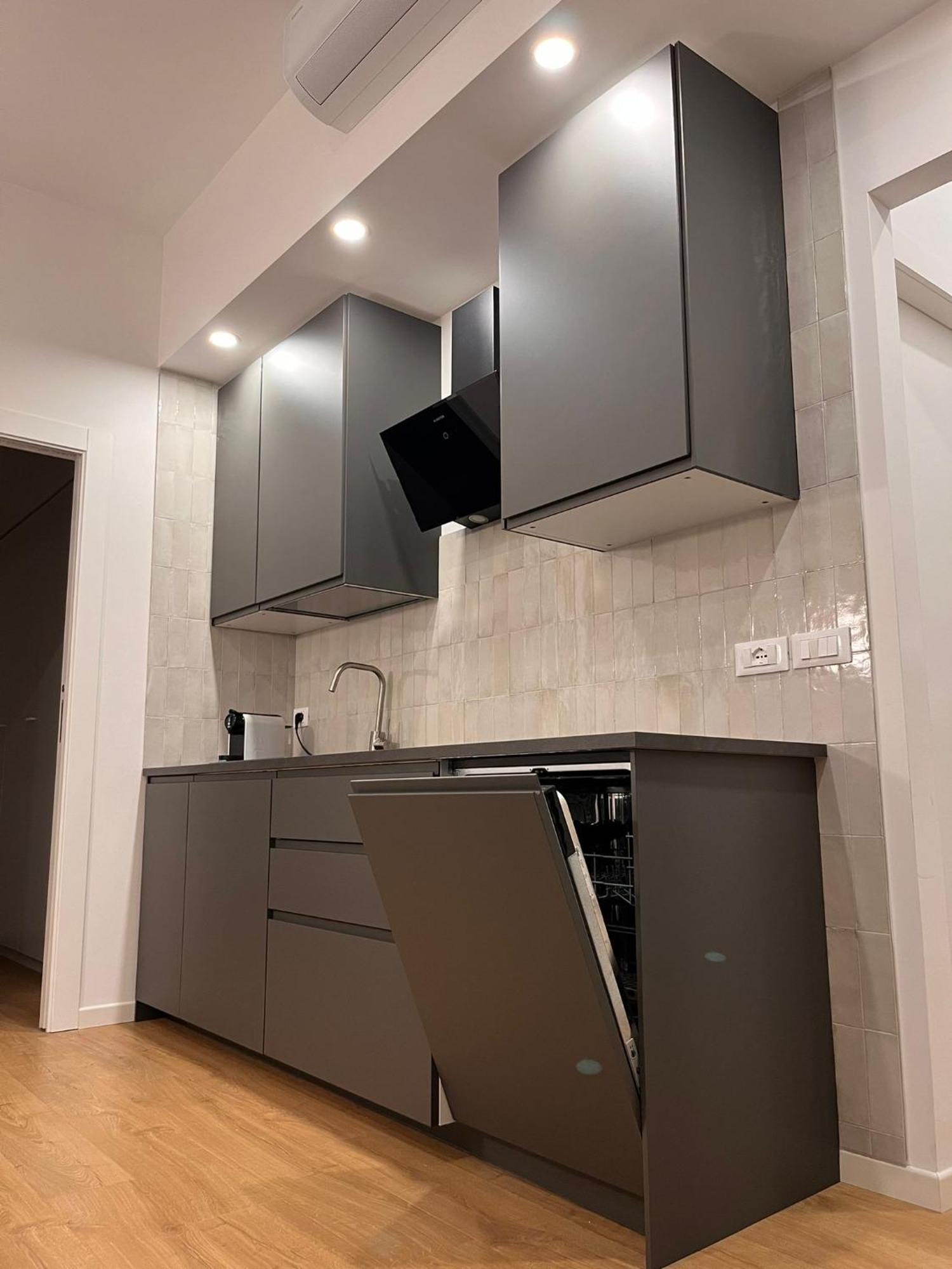 Trieste Centrale Luxury Apartament In Stile Moderno Exterior photo